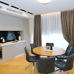 In Ziza, Rooftop Swimming Pool Apartman