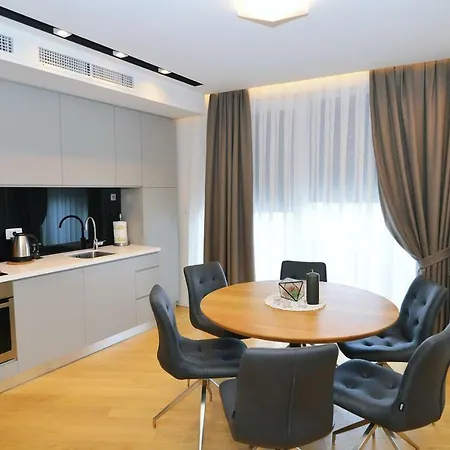 In Ziza, Rooftop Swimming Pool Apartment