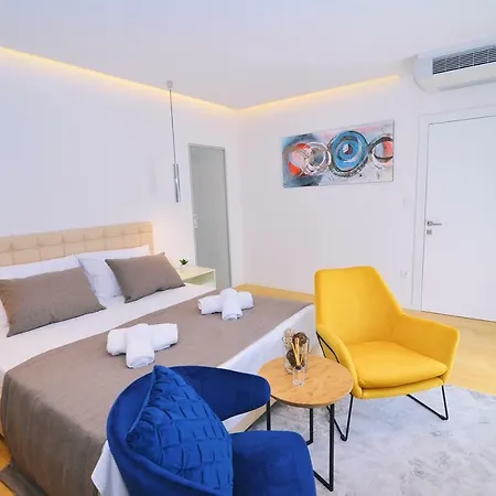 Appartement In Ziza, Rooftop Swimming Pool Opatija