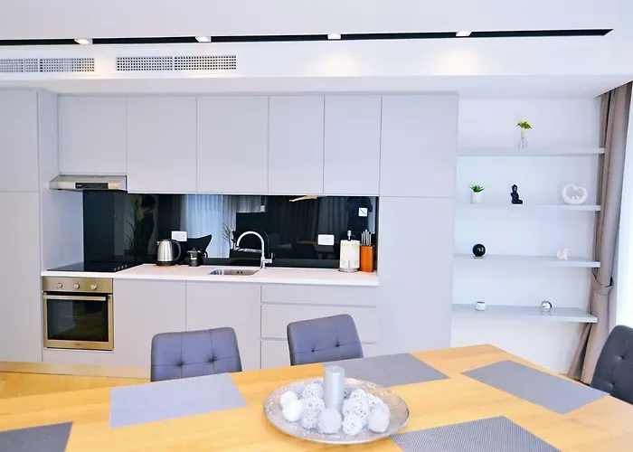 In Ziza, Rooftop Swimming Pool * Opatija