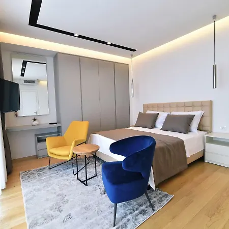In Ziza, Rooftop Swimming Pool Апартаменты *