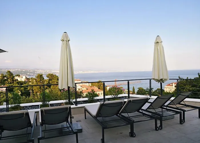 In Ziza, Rooftop Swimming Pool