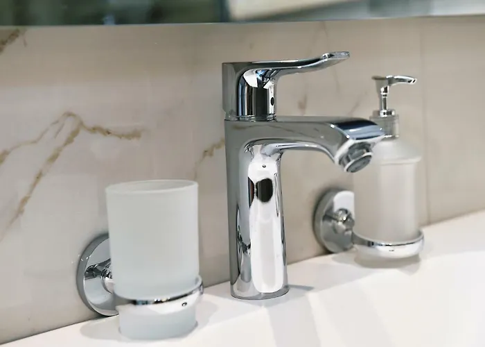 In Ziza, Rooftop Swimming Pool 아파트 오파티아