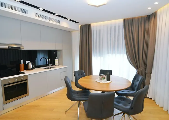 In Ziza, Rooftop Swimming Pool 아파트